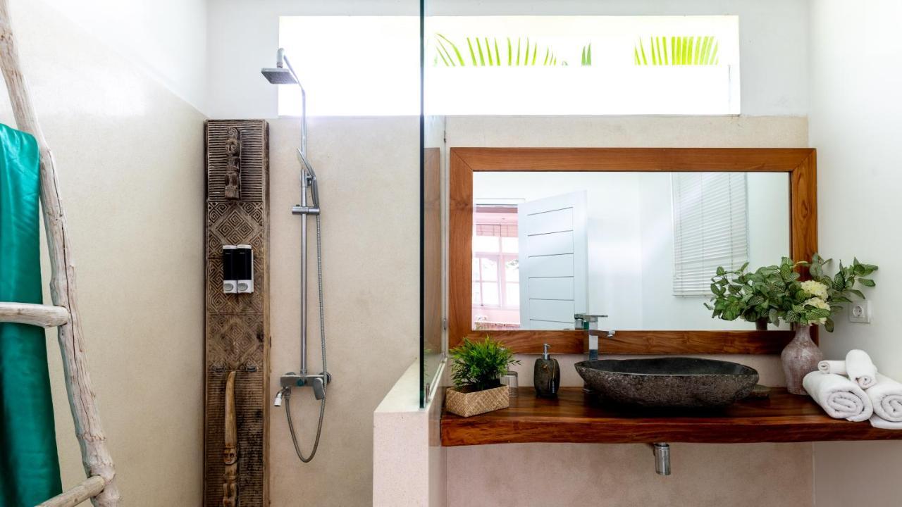Seminyak White Design Villa מראה חיצוני תמונה