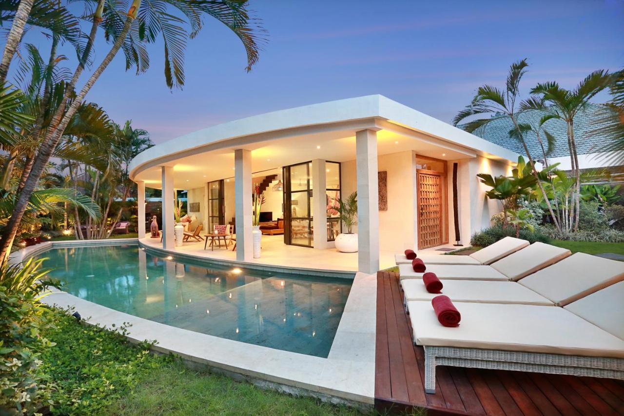 Seminyak White Design Villa מראה חיצוני תמונה
